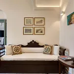 Villa Historia