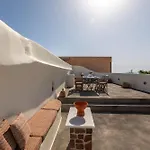 Villa Historia Ía